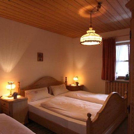 Ferienwohnung Flora Schoenau am Koenigsee Luaran gambar