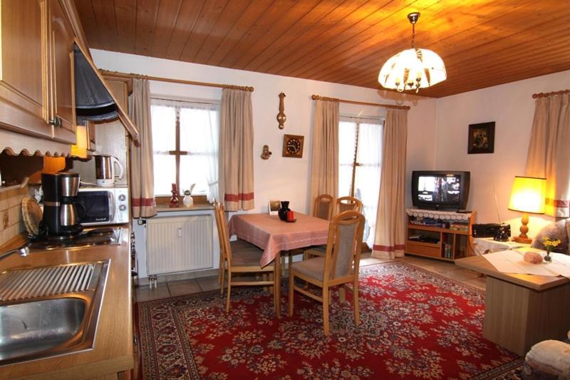 Ferienwohnung Flora Schoenau am Koenigsee Luaran gambar