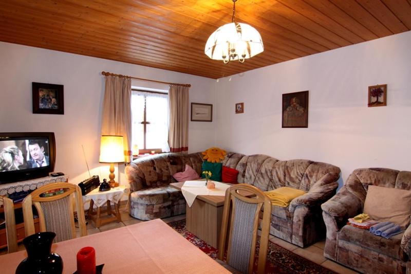 Ferienwohnung Flora Schoenau am Koenigsee Luaran gambar