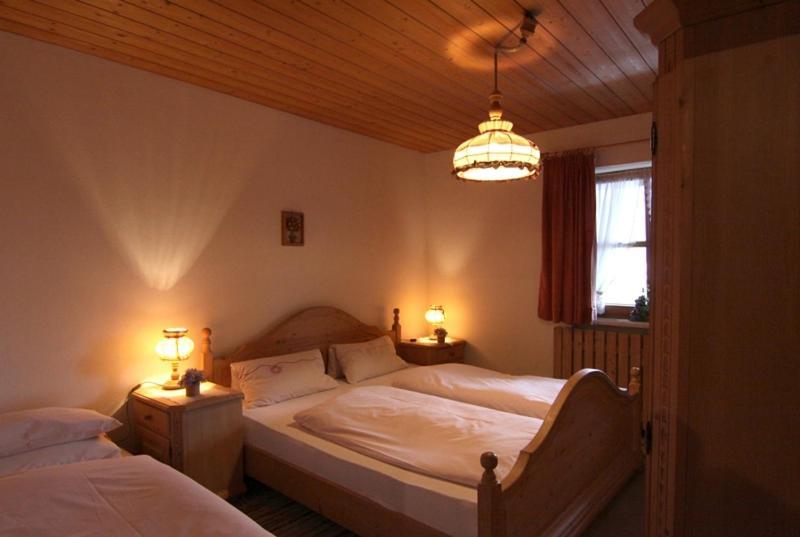 Ferienwohnung Flora Schoenau am Koenigsee Luaran gambar